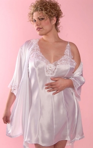 Our Bridal Beauty Chemise and Robe Set